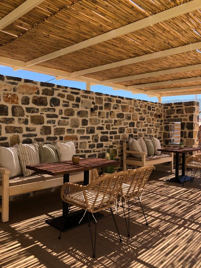 Helen Hotel Poros Town Exterior photo