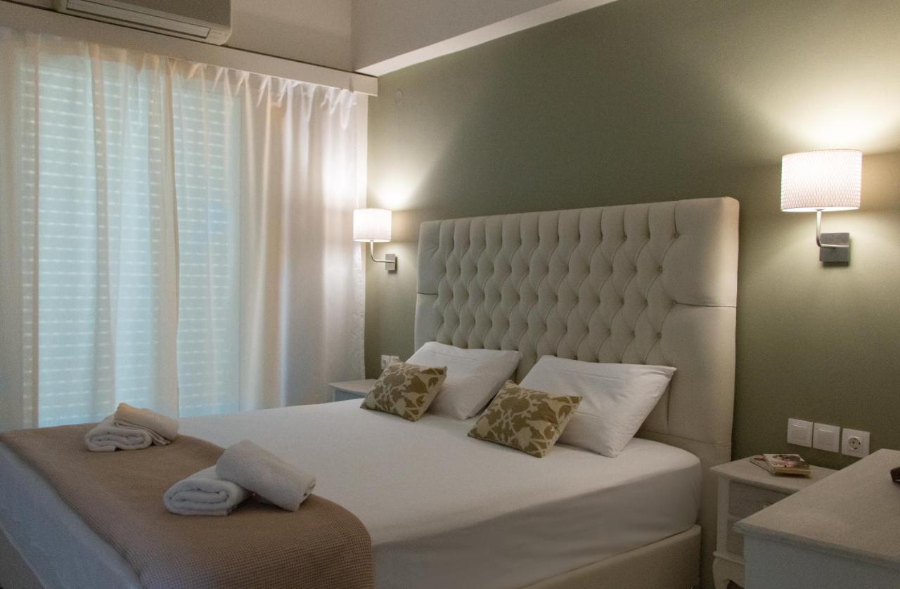 Helen Hotel Poros Town Exterior photo
